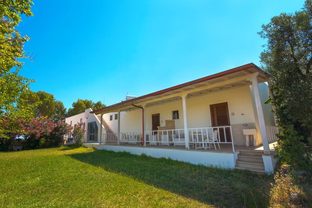 Agriturismo Masseria Terra D'Otranto Buitenkant foto